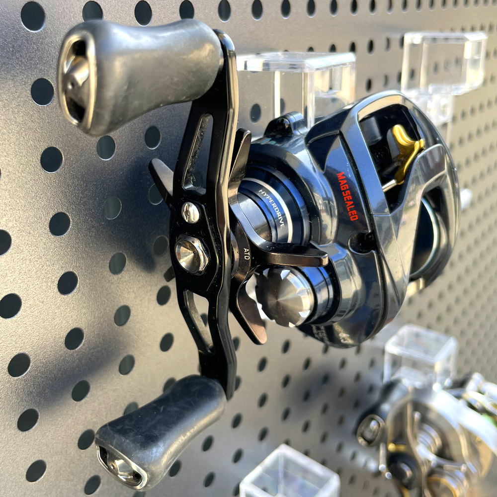 5個入り壁掛け釣りリールホルダー、ベイトキャスティング・フラ - Spincast Reel のレビューと価格