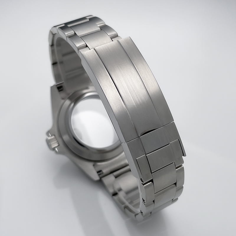 40mm Explore 2 NH35ケース ステンレススチ - Reel Case のレビューと価格