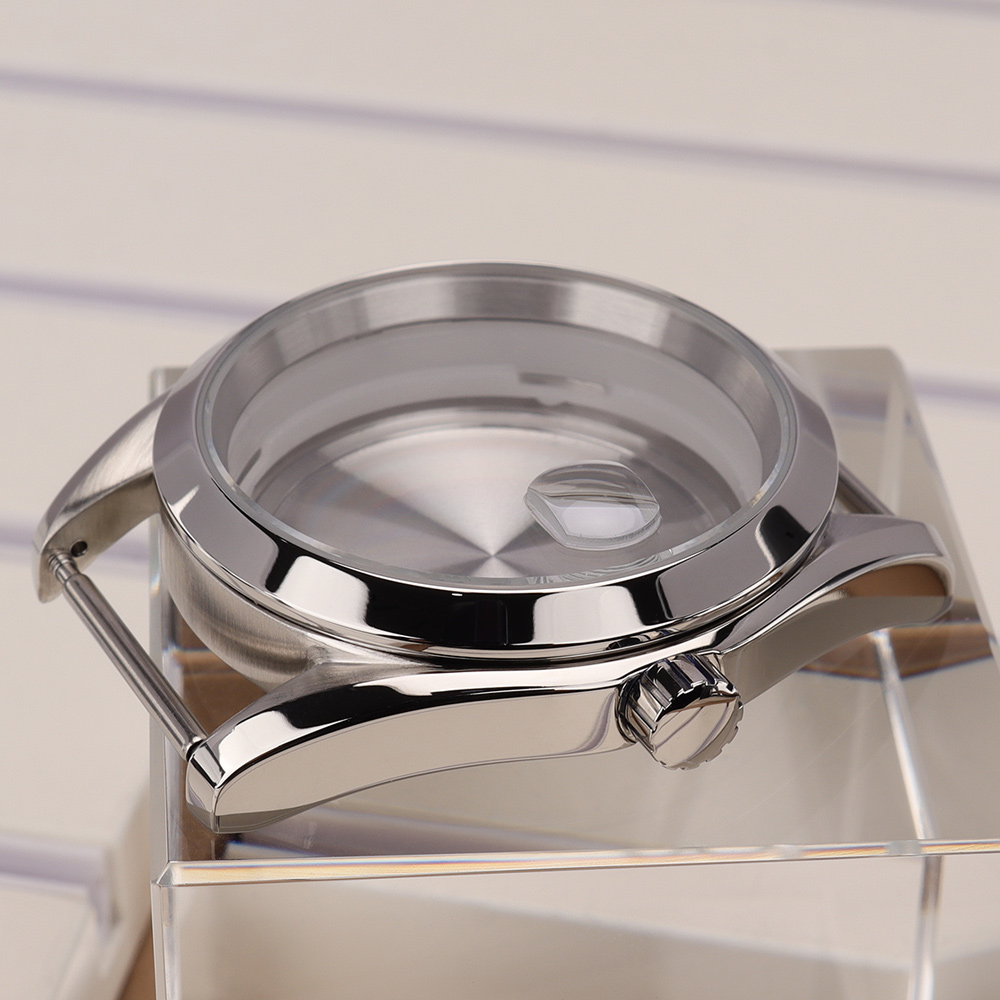 NH35ケース 39mm ベベルエッジ ポリッシュベゼル 腕 - Reel Case のレビューと価格